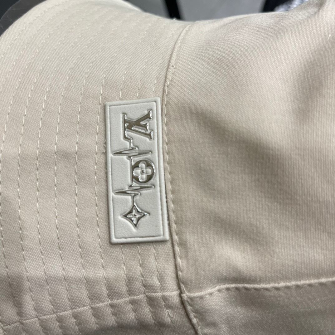 Louis Vuitton Caps